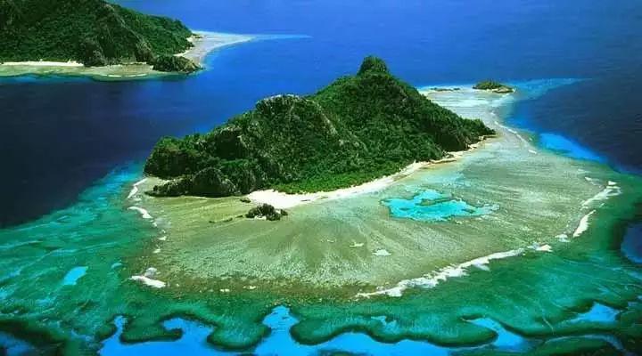 湖南黄金:公司属于有色金属矿采选行业