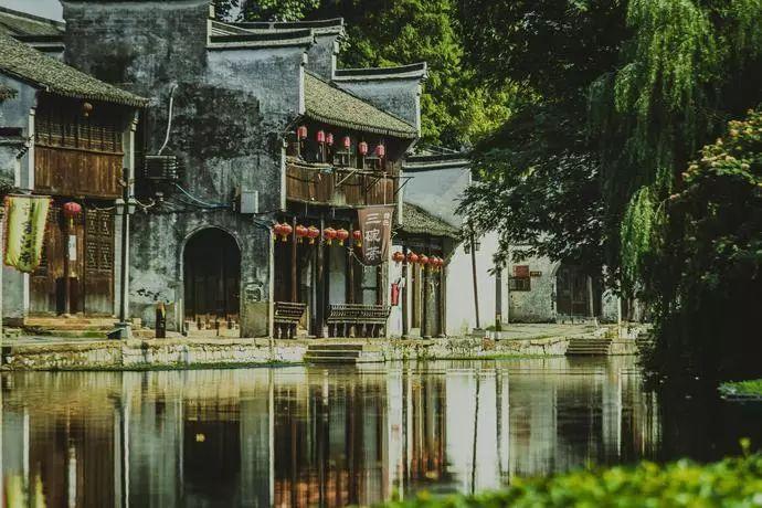 清华北大打开校门,只是第一步!高校开放,不能搞“一刀切”!